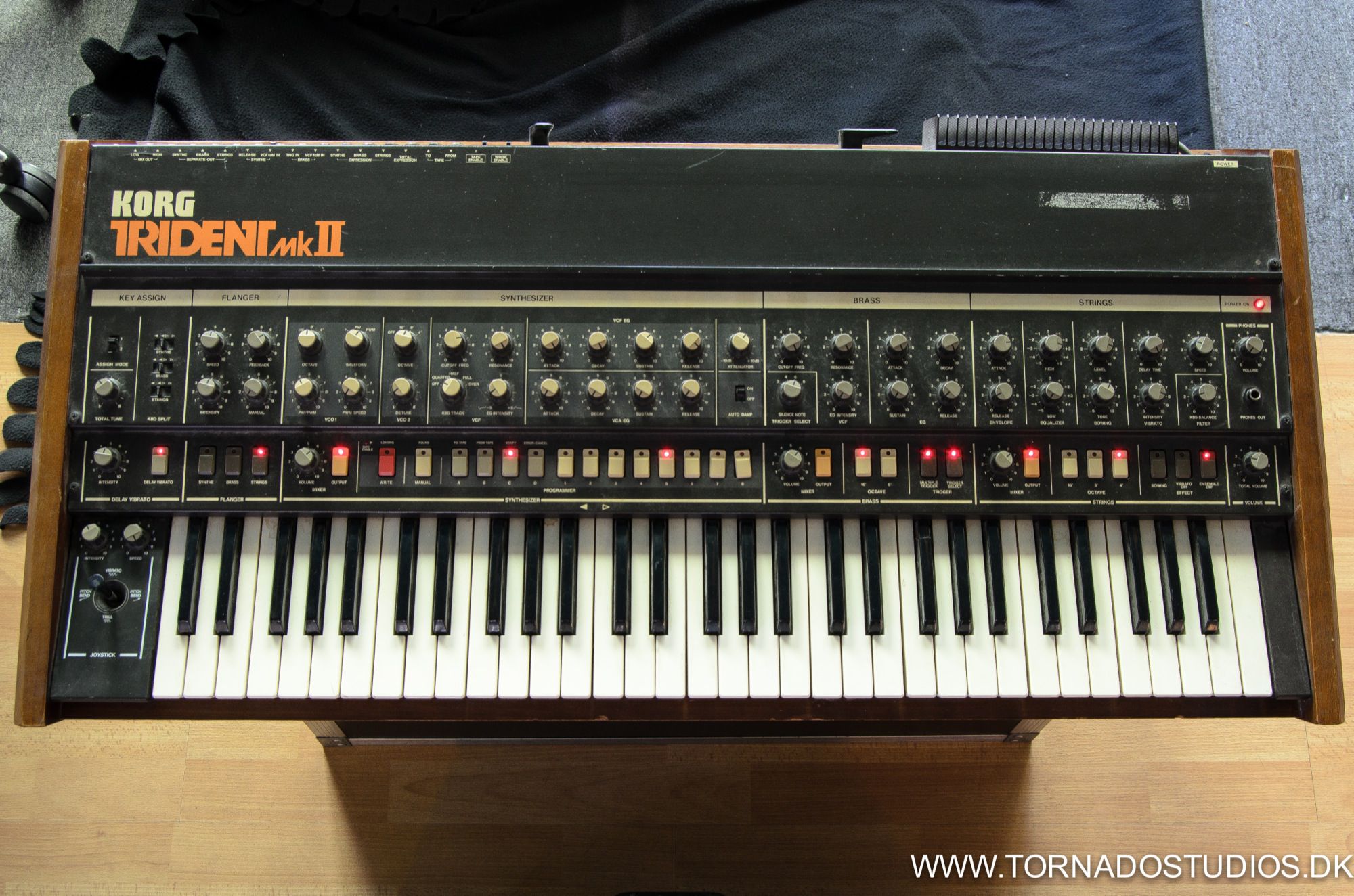 Korg Trident synthesizer